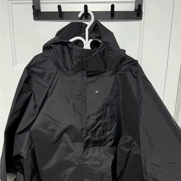 Yeezy gap rain coat - Picture 2 of 4